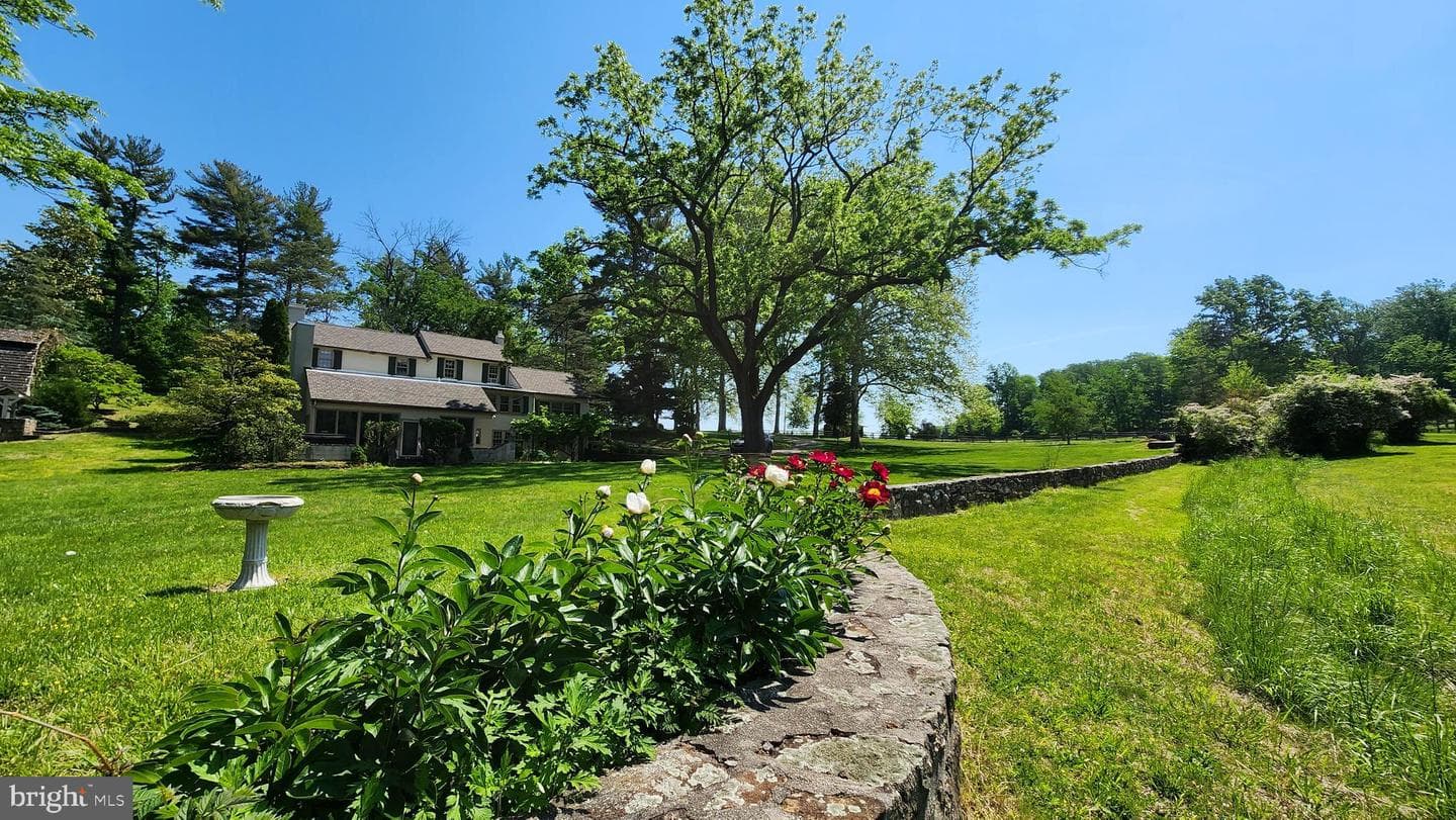 1105 Green Lane Road, Malvern