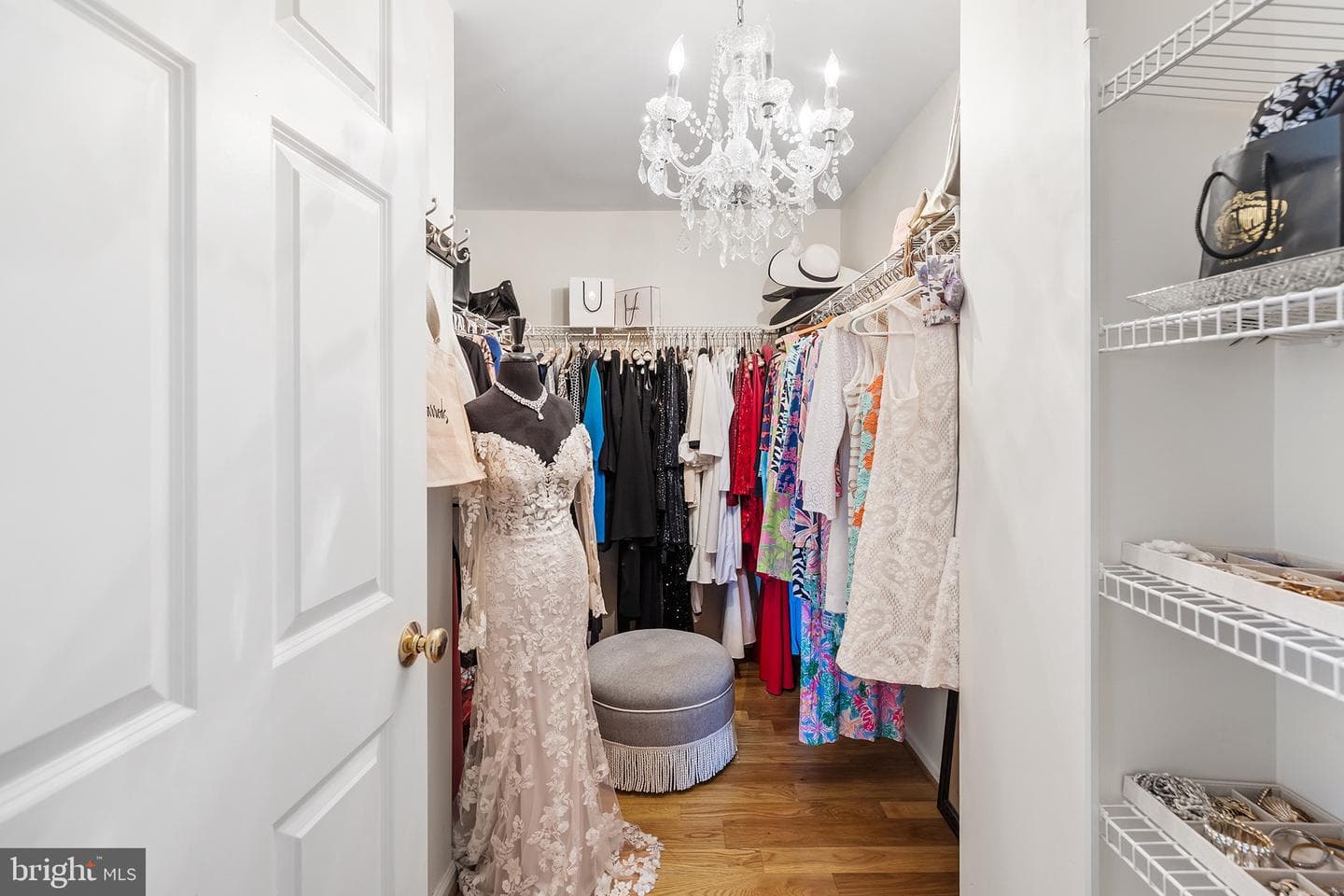 323 Cherry Lane photo 18
