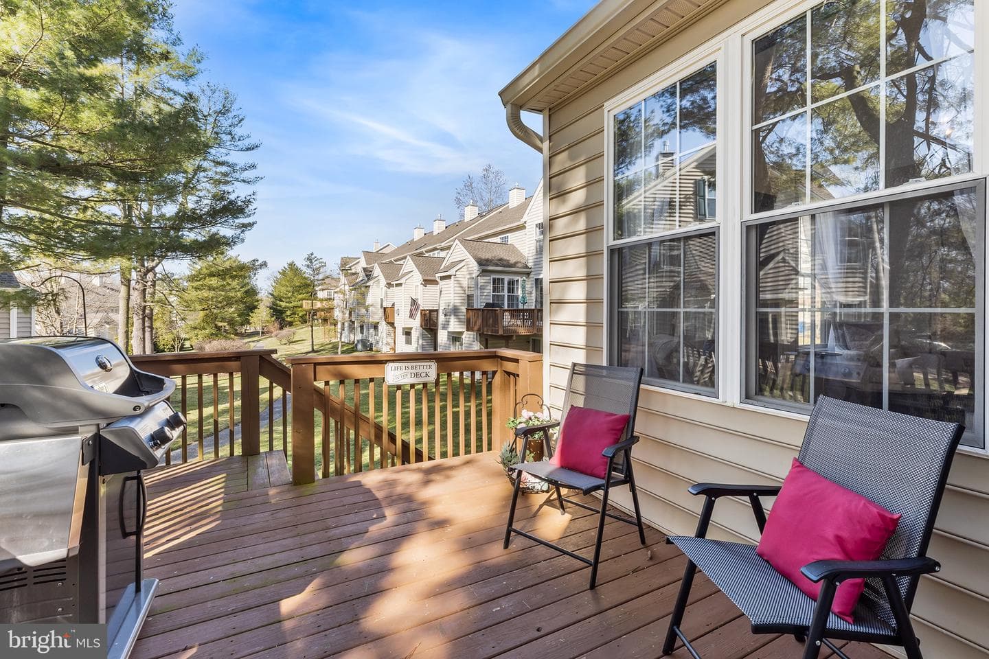 323 Cherry Lane photo 31