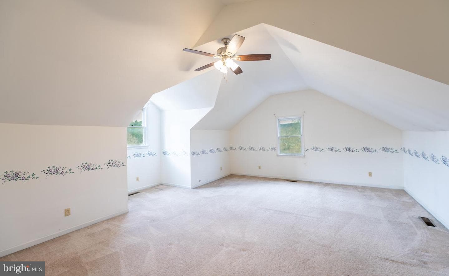 1525 Melville Drive photo 39
