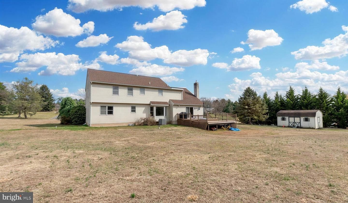 1525 Melville Drive photo 7