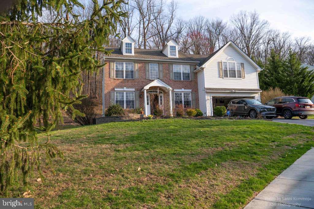 798 Southwind Lane photo 2