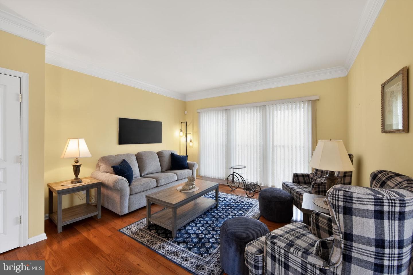 604 Martin Drive photo 4