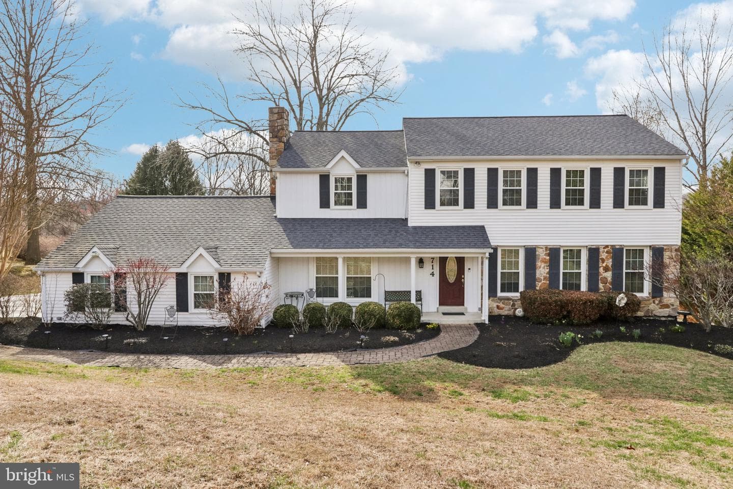 714 Isaac Taylor Drive photo 3