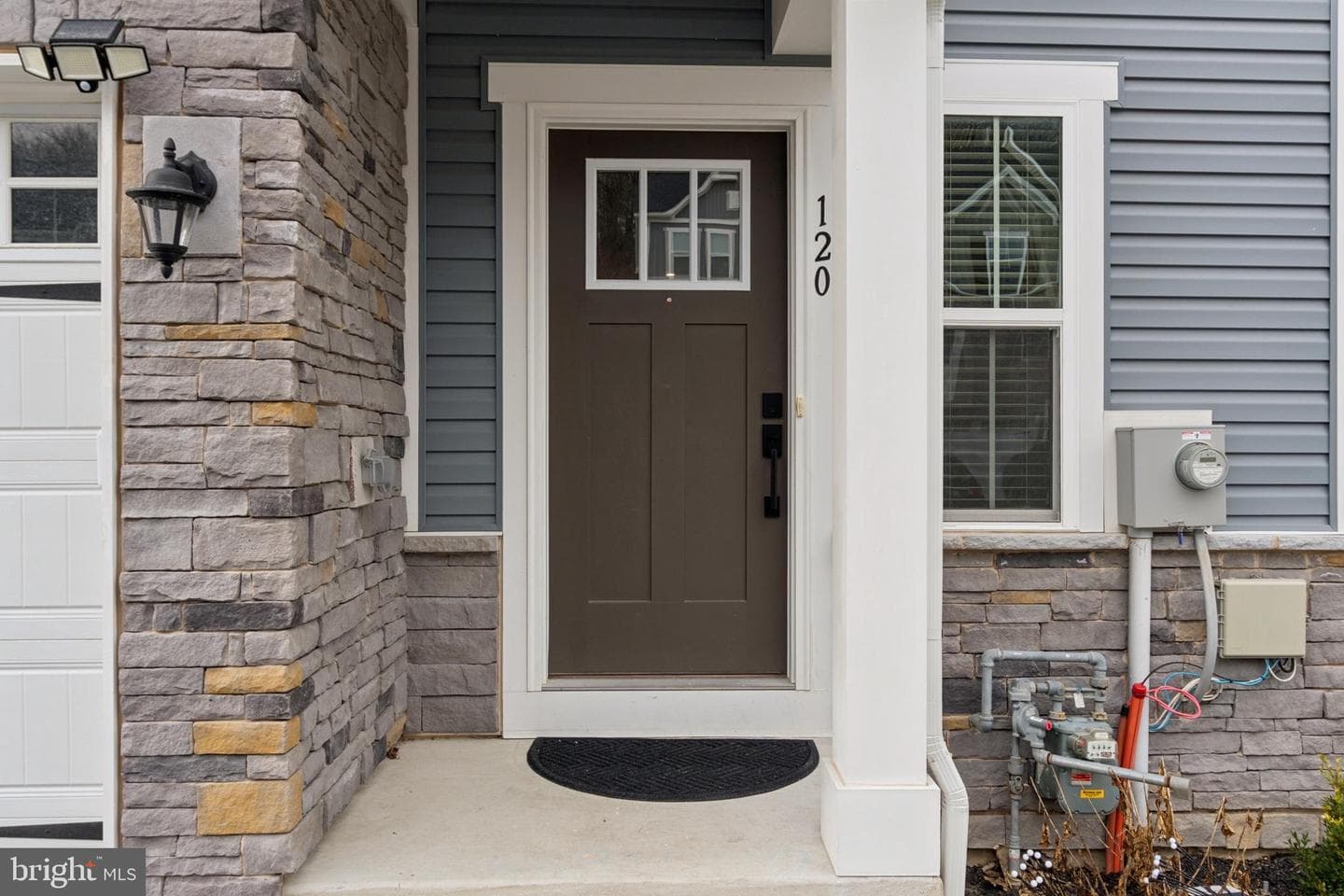 120 Arden Way photo 5