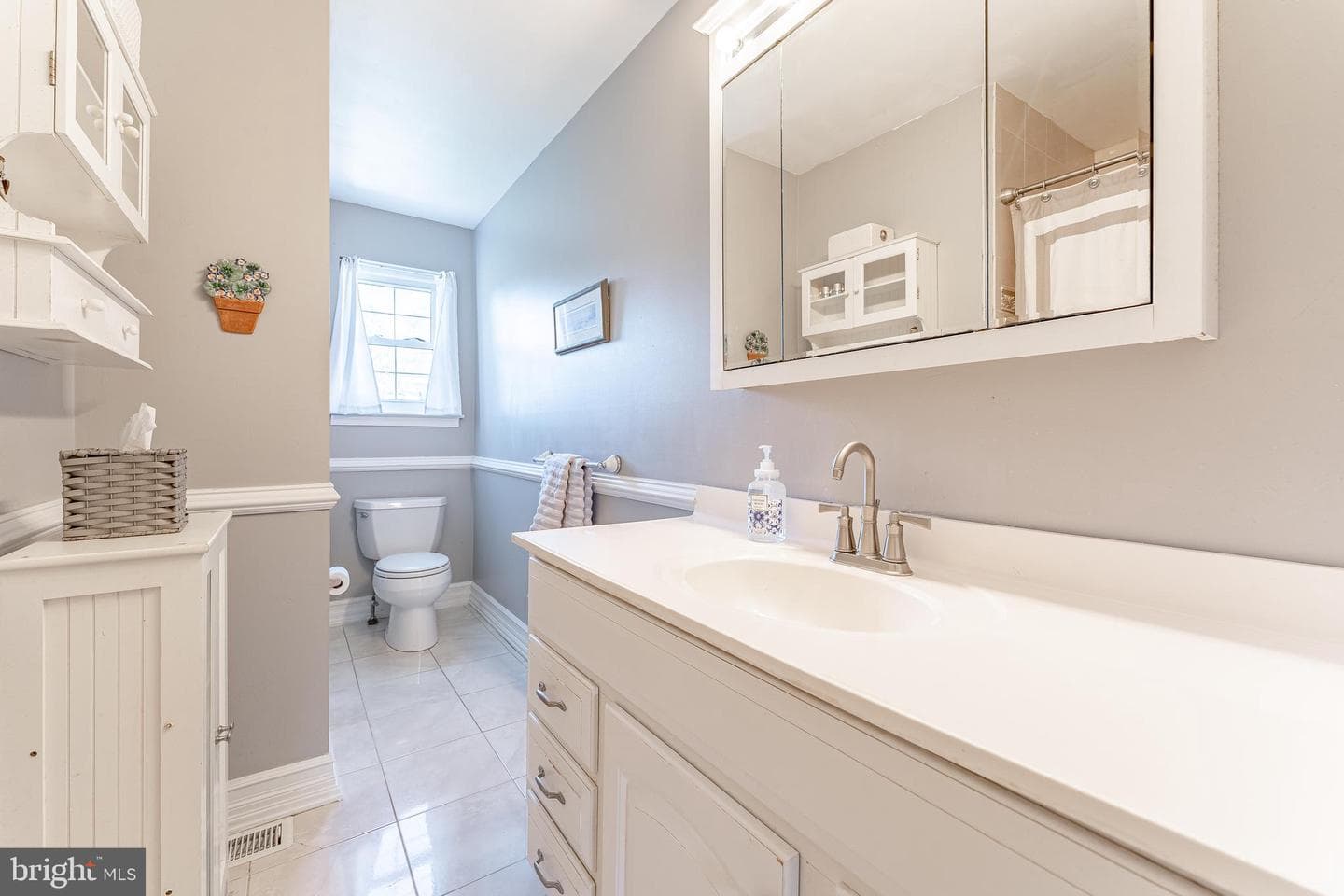 700 Bicking Drive photo 28