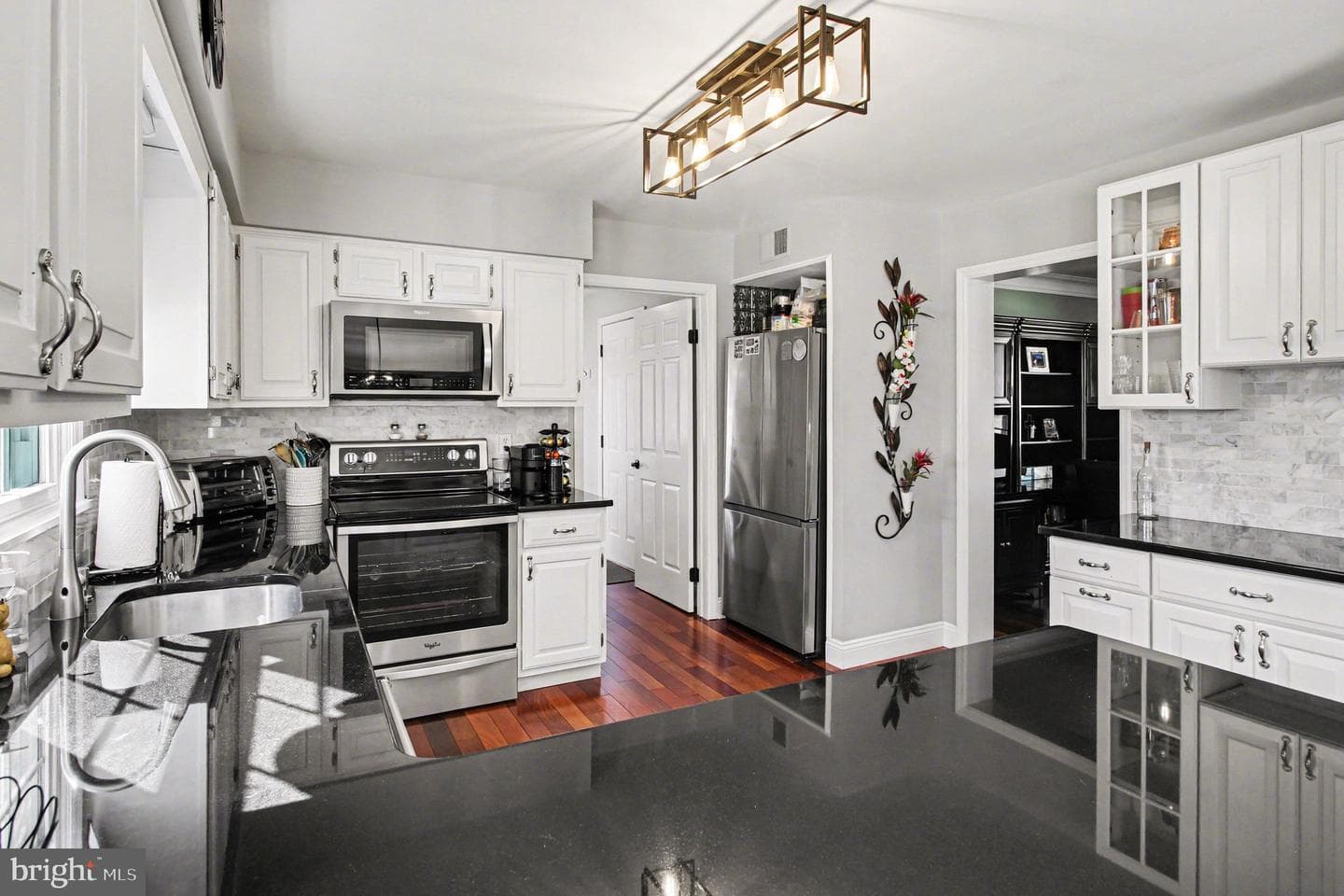 408 Woodland Drive photo 8