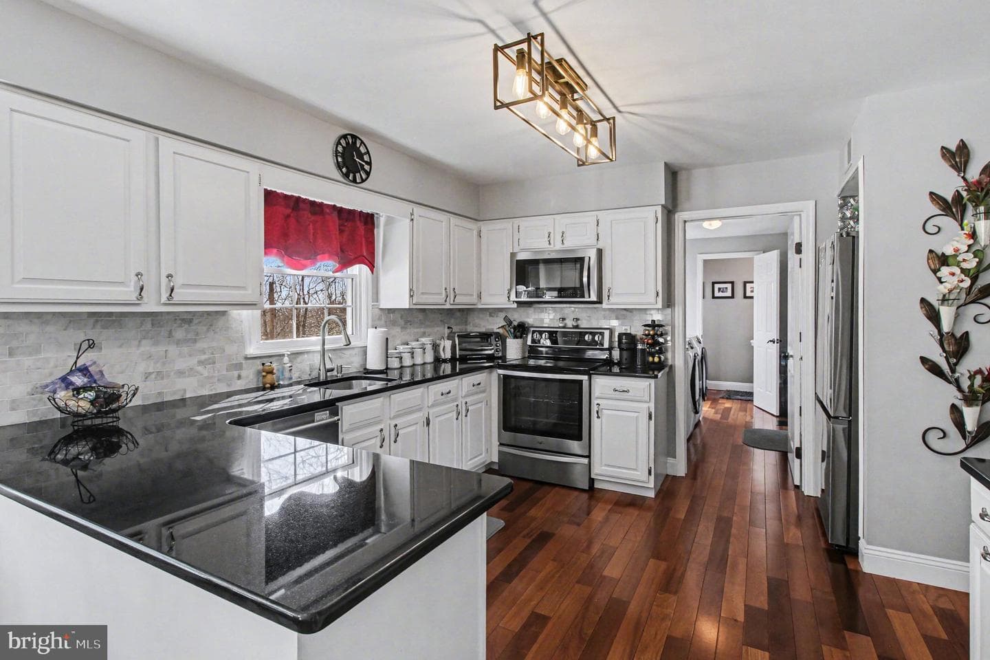 408 Woodland Drive photo 9