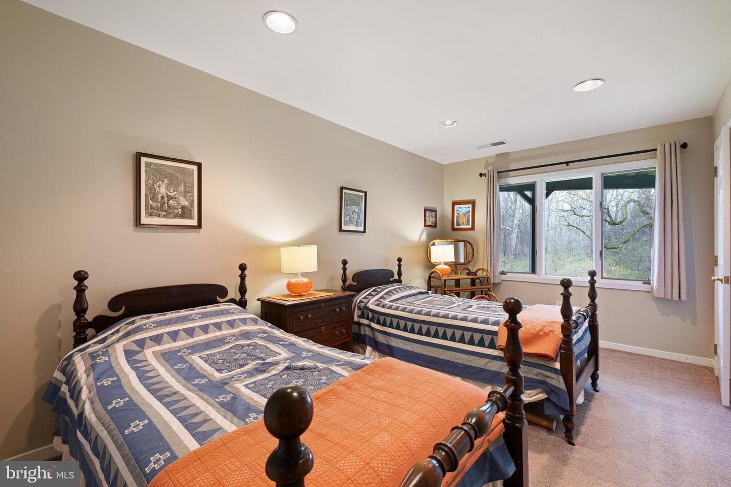 47 Clifton Drive photo 33