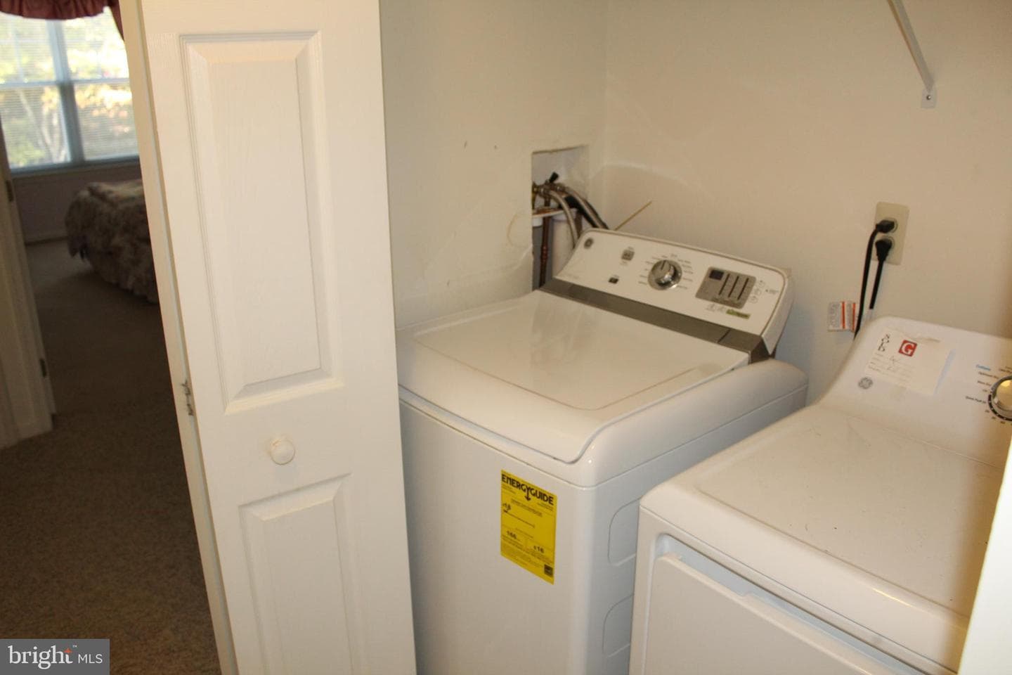 105 Yorktown Court photo 23