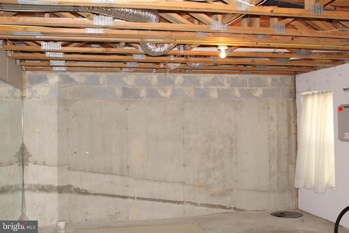 105 Yorktown Court photo 28