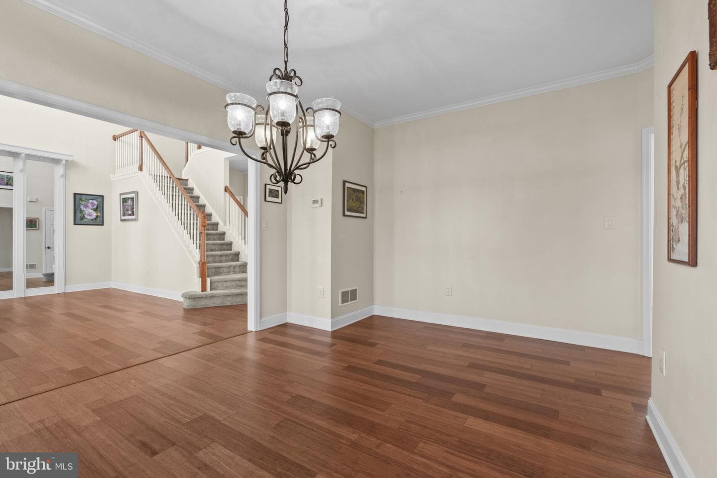311 Cornerstone Court photo 11