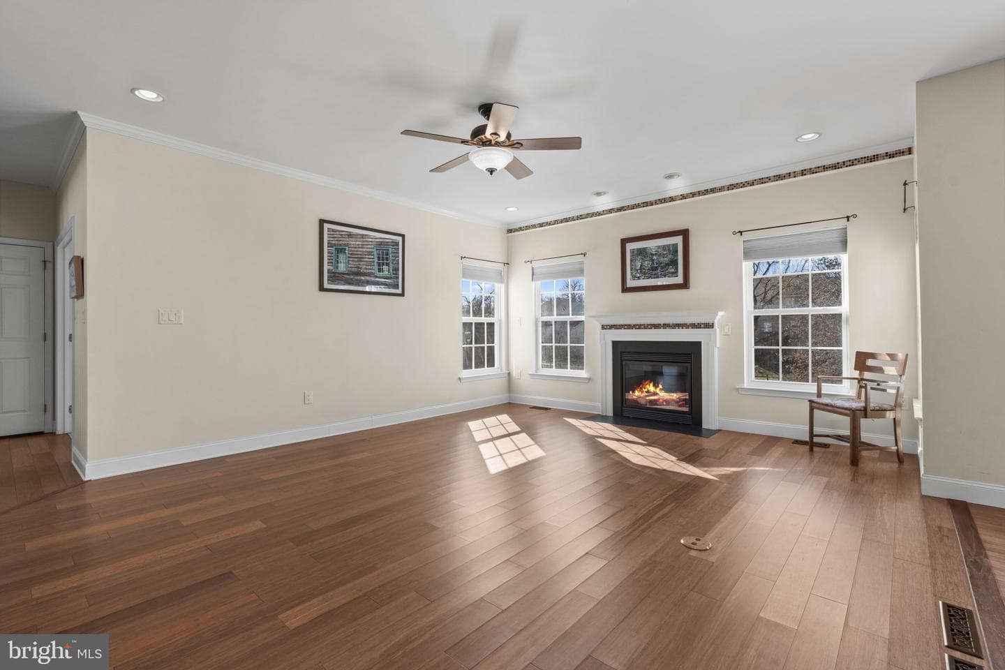 311 Cornerstone Court photo 15