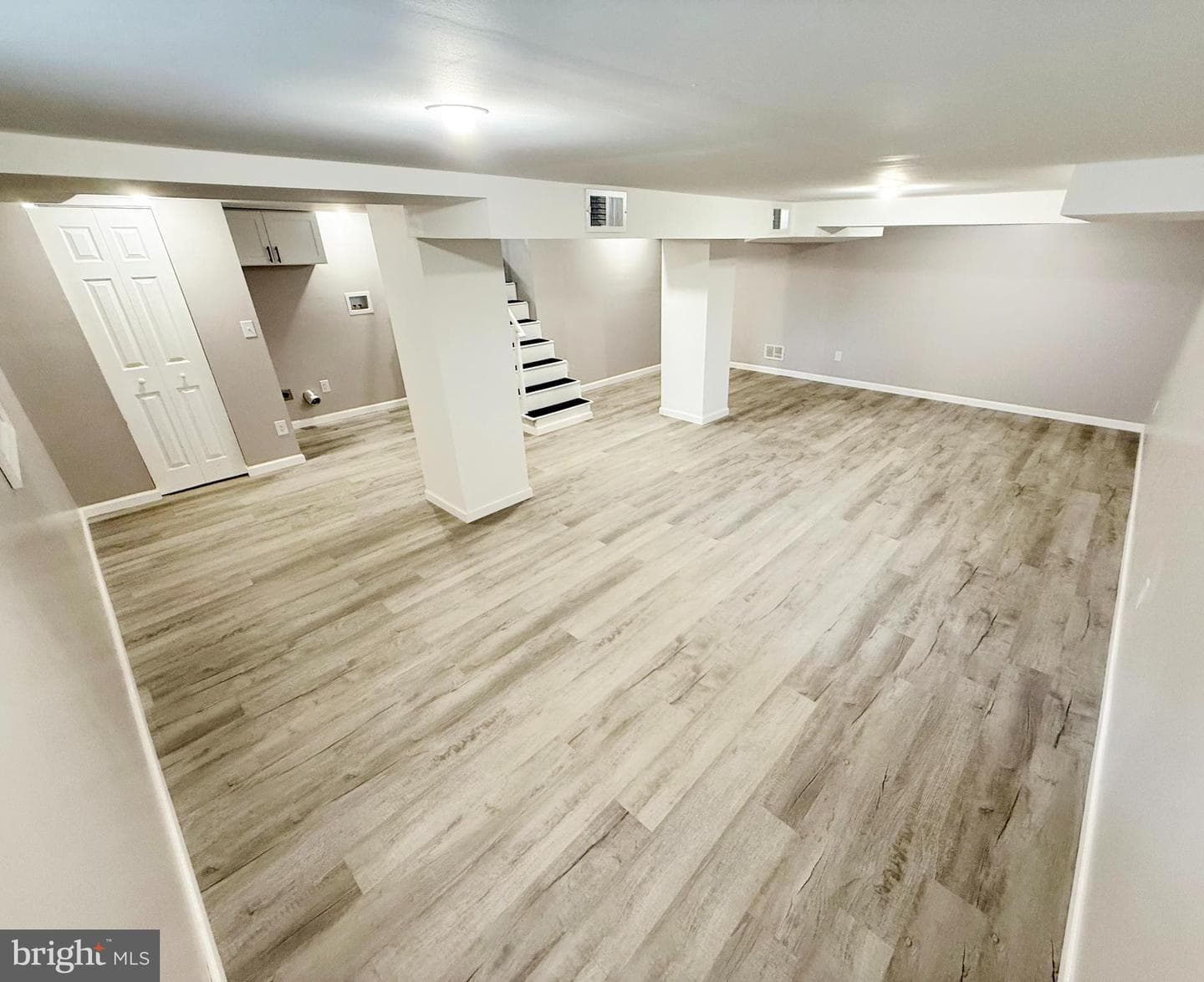 211 Pearl Street photo 8