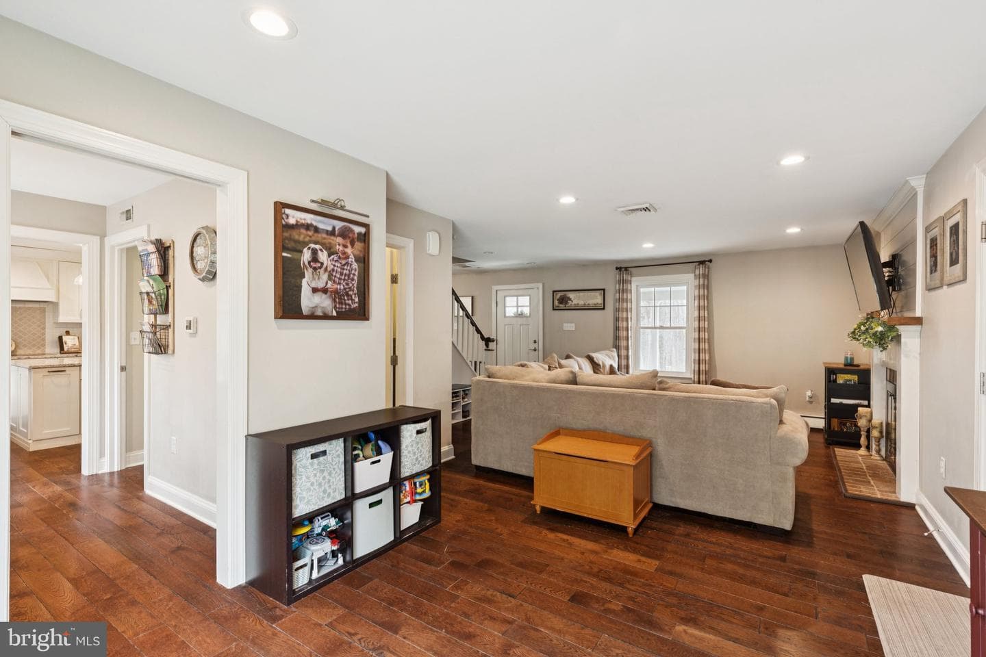 9 Whitely Road photo 10