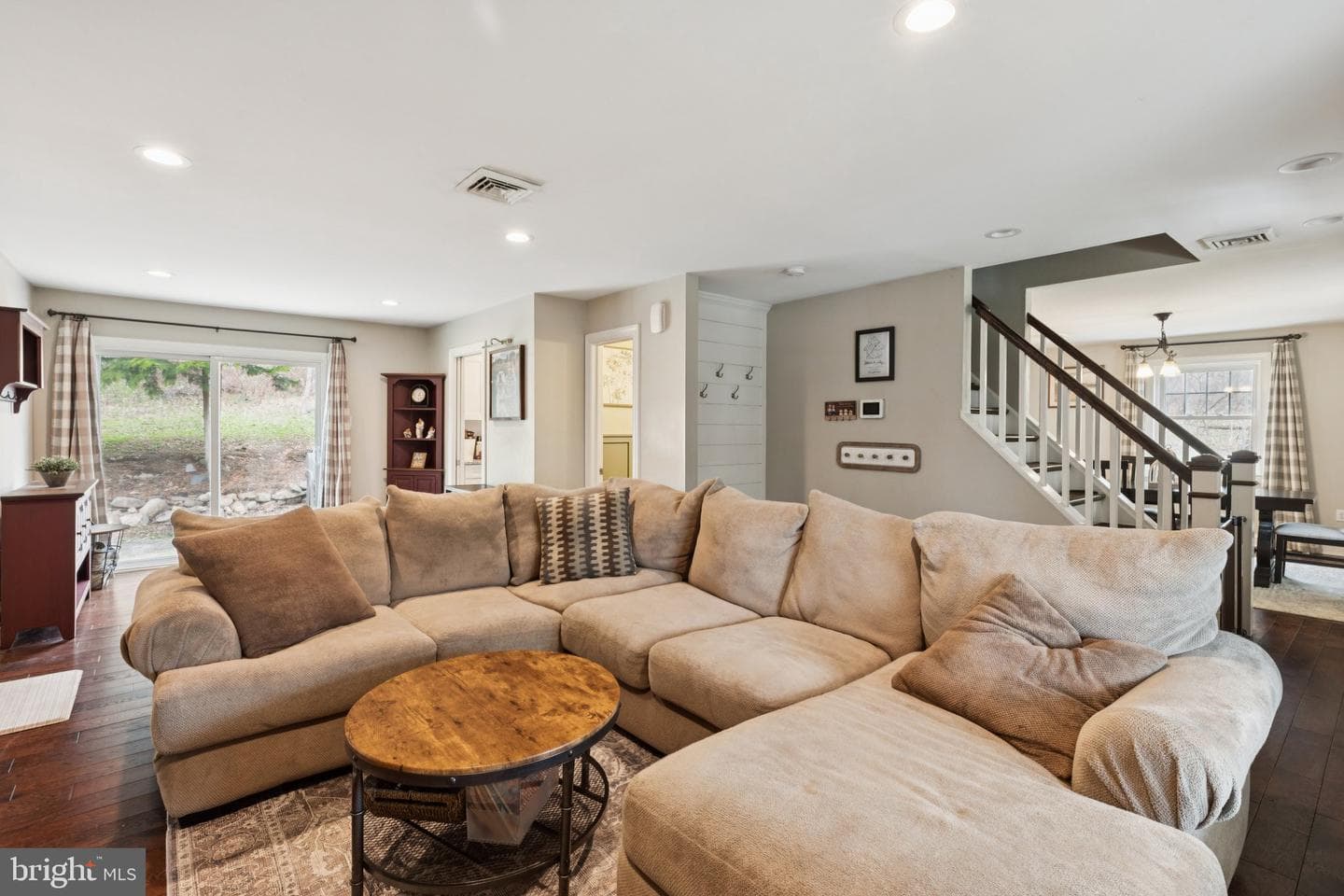 9 Whitely Road photo 7