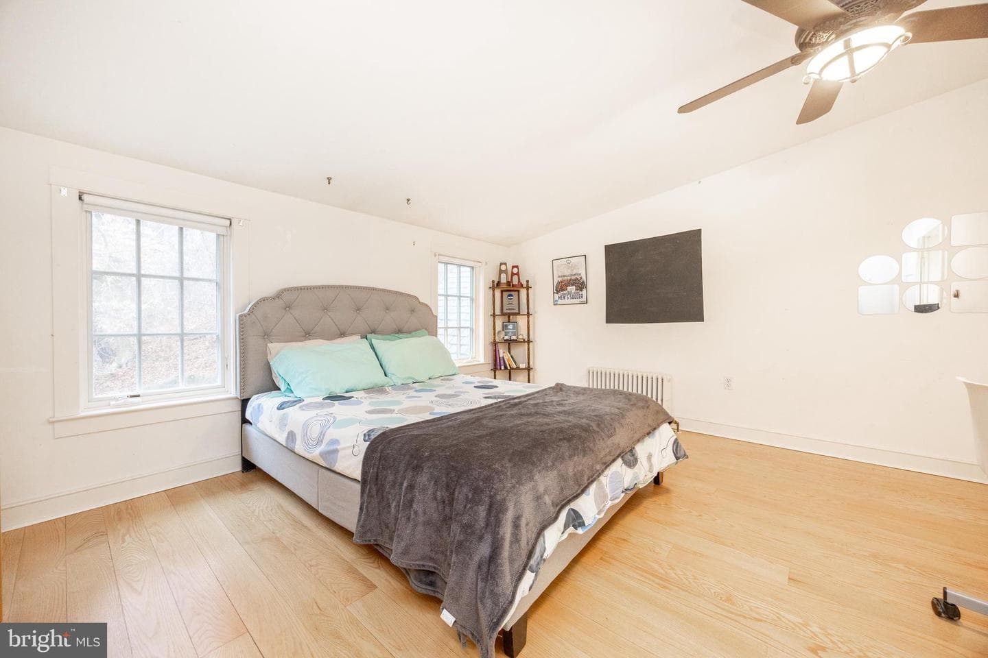 580 Reeds Road photo 27