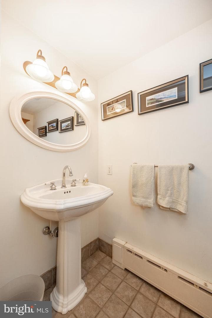 580 Reeds Road photo 37