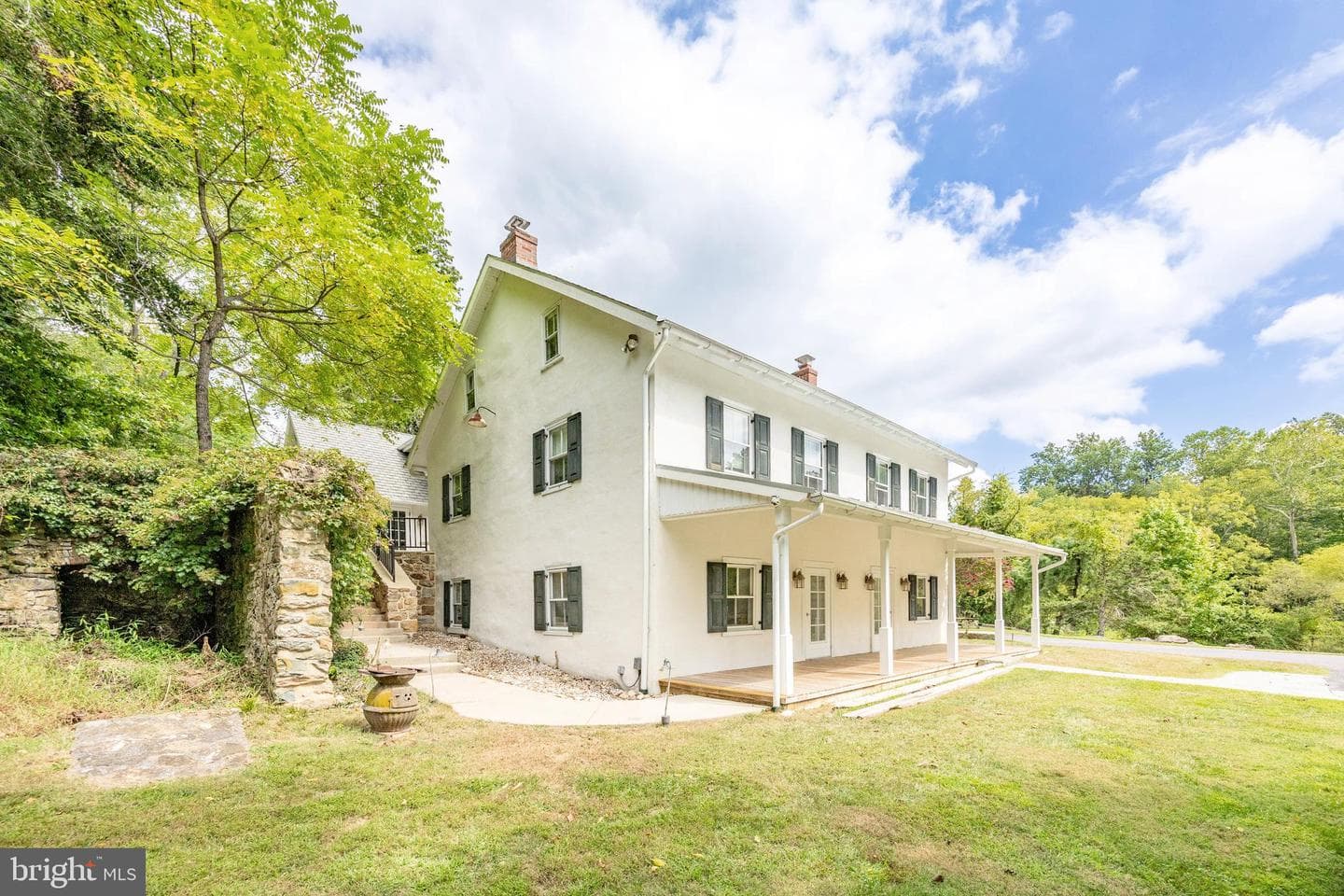 580 Reeds Road photo 60
