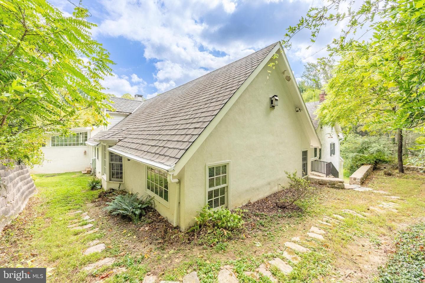 580 Reeds Road photo 61