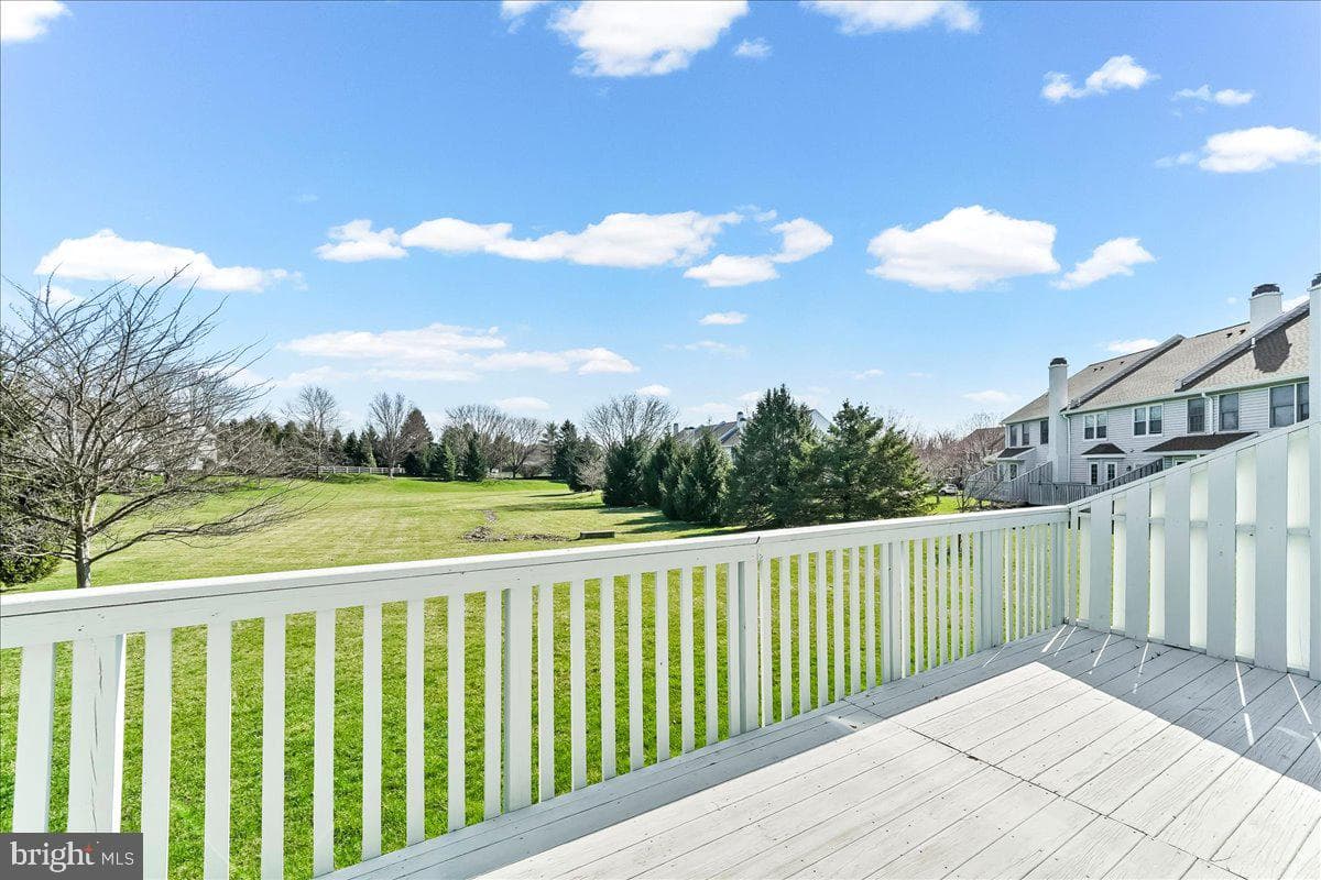 48 Buttonwood Drive photo 14