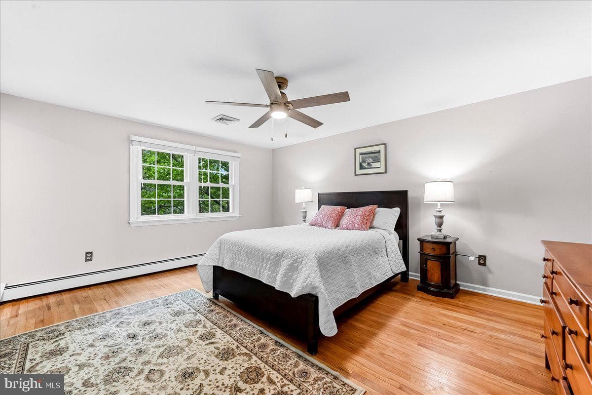 1131 Taylor Avenue photo 23
