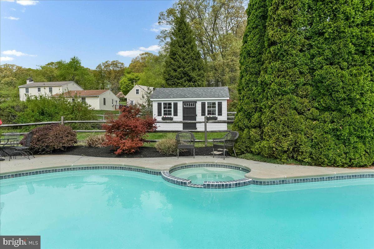 1131 Taylor Avenue photo 33