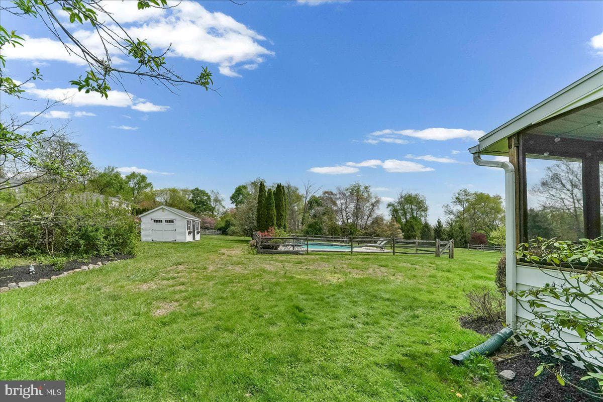 1131 Taylor Avenue photo 37