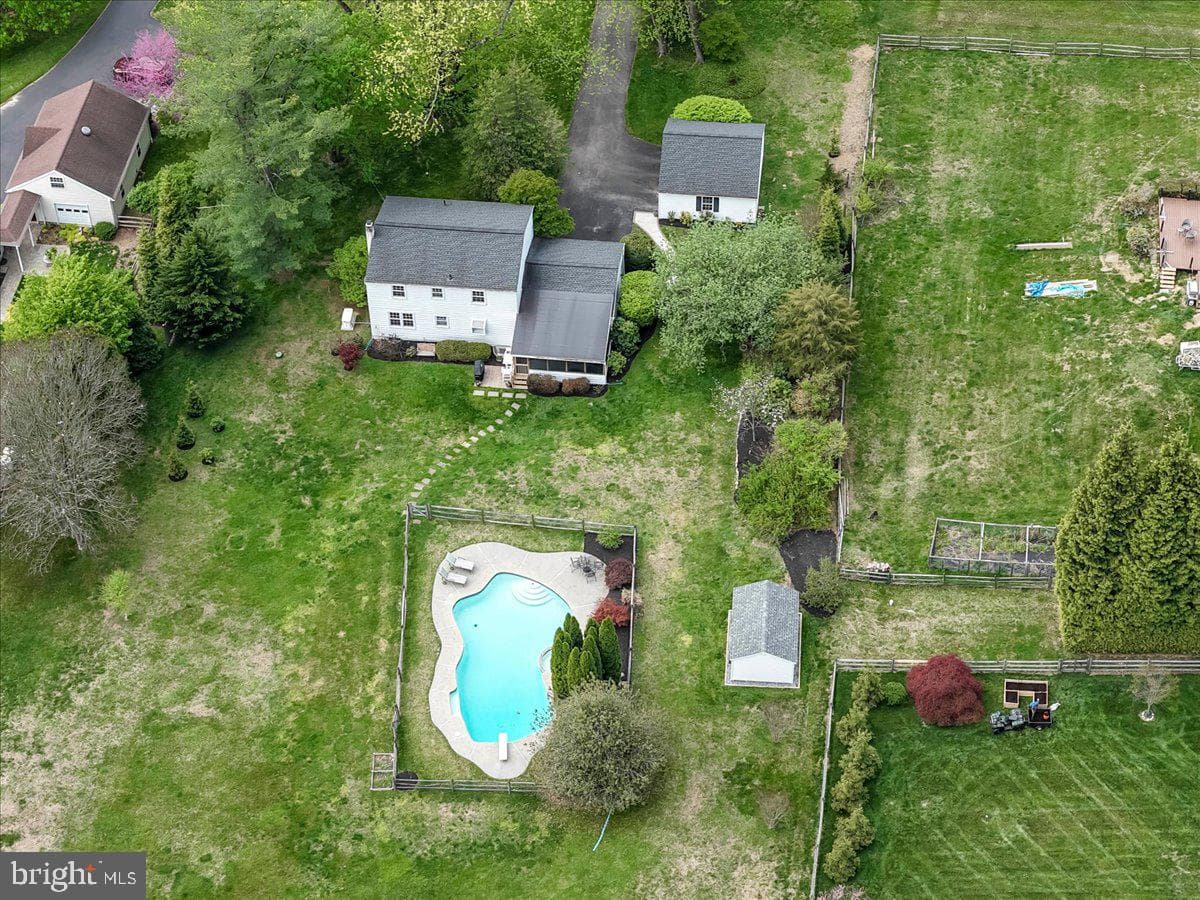 1131 Taylor Avenue photo 38