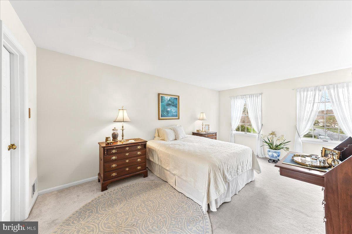 203 Balmoral Circle photo 21