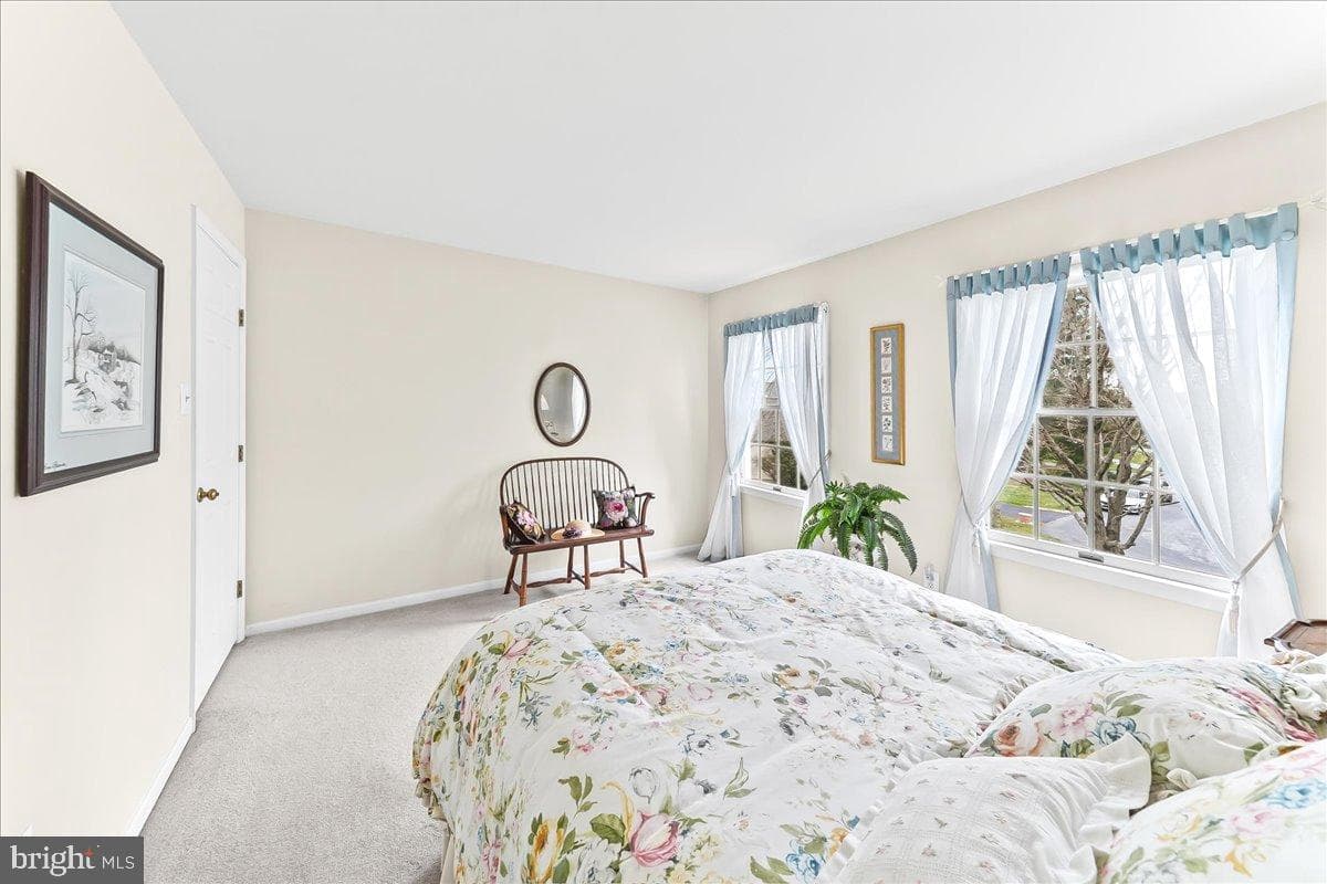 203 Balmoral Circle photo 28