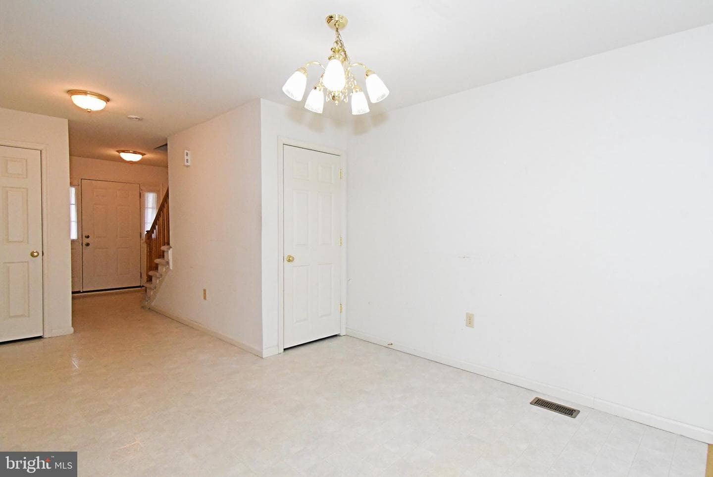 1104 Balley Drive photo 12