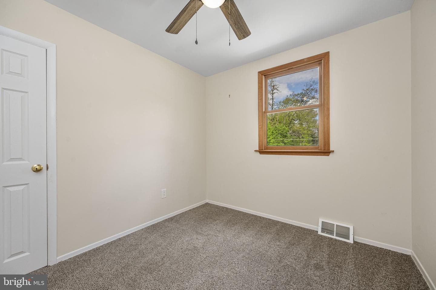 304 Crump Road photo 25