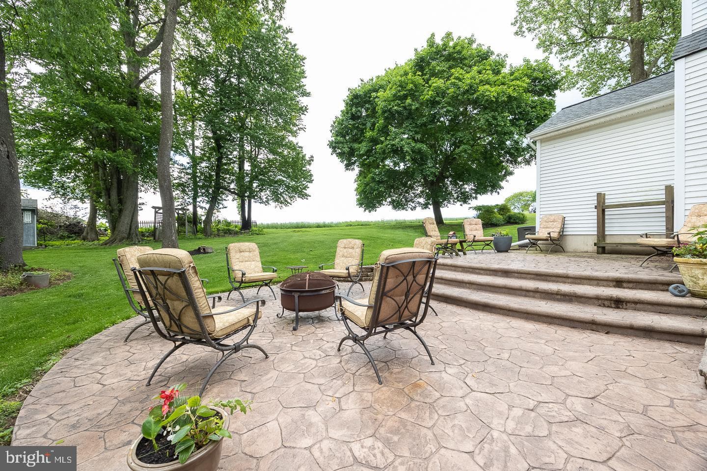 50 Knoll Road photo 38