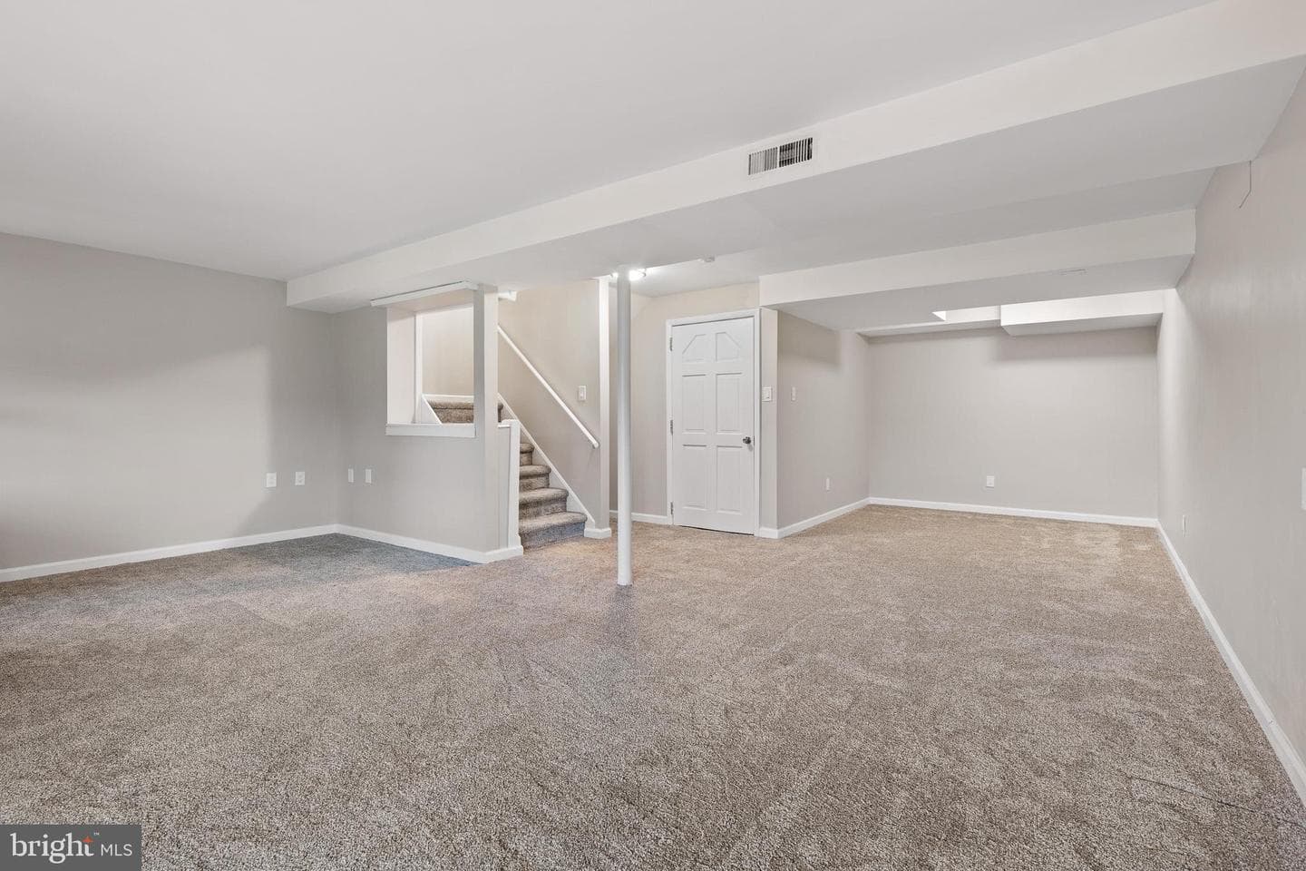 719 Jacques Circle photo 26