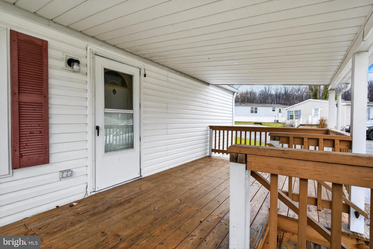 212 Michael Road photo 4