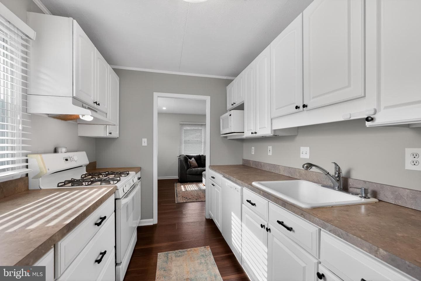 111 Gable Road photo 9