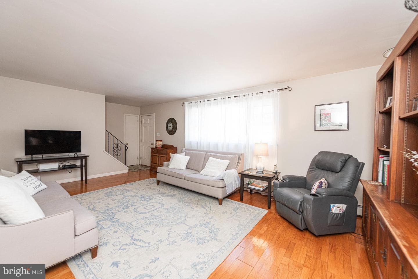 1019 Hares Hill Road photo 3