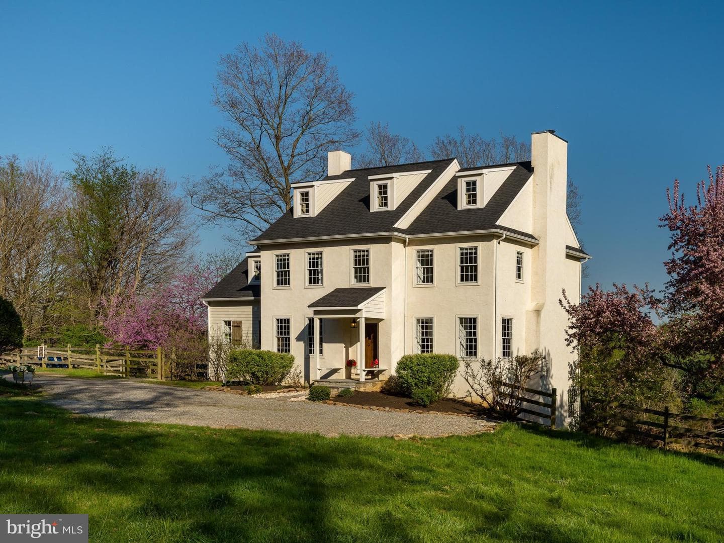100 Pennfield Drive photo 112