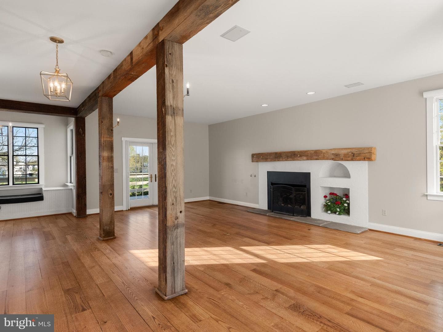 100 Pennfield Drive photo 81