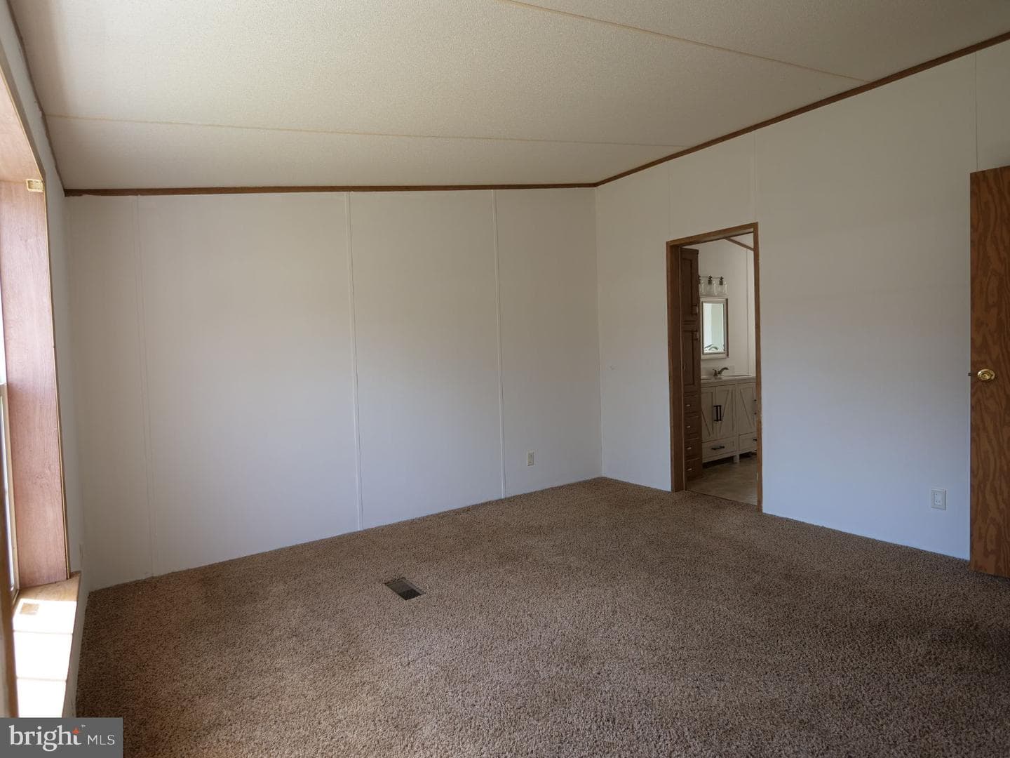 31 Terrace Drive photo 13
