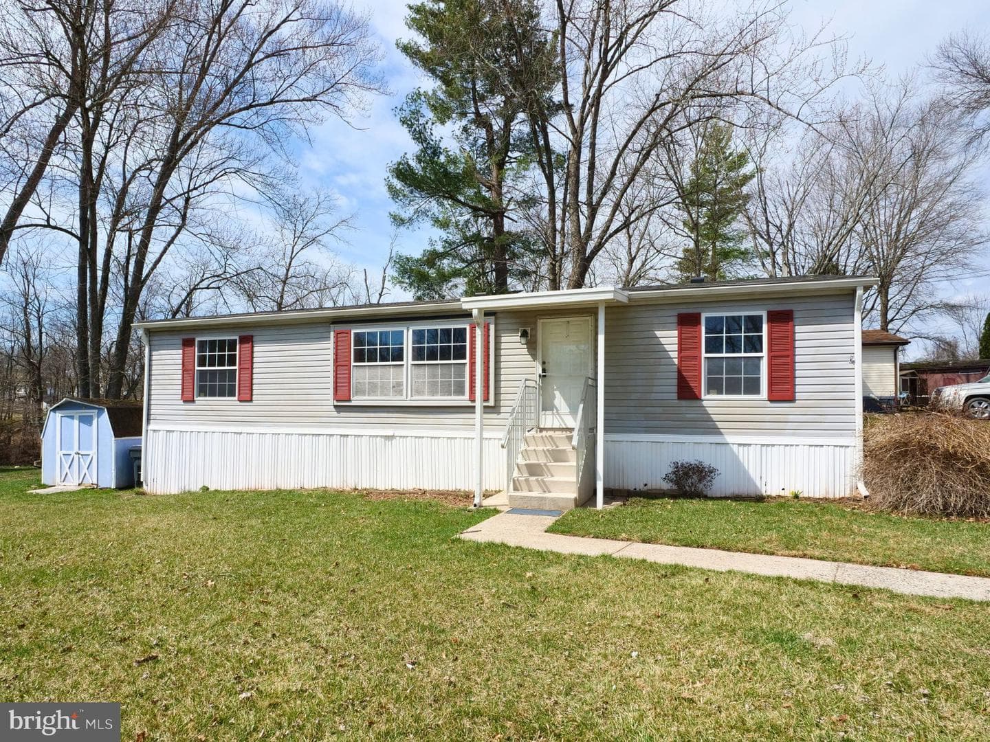 31 Terrace Drive photo 2