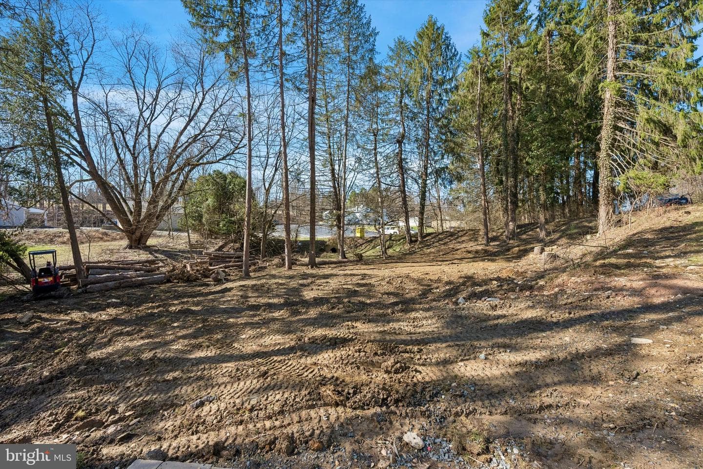 100 Evergreen Drive photo 39