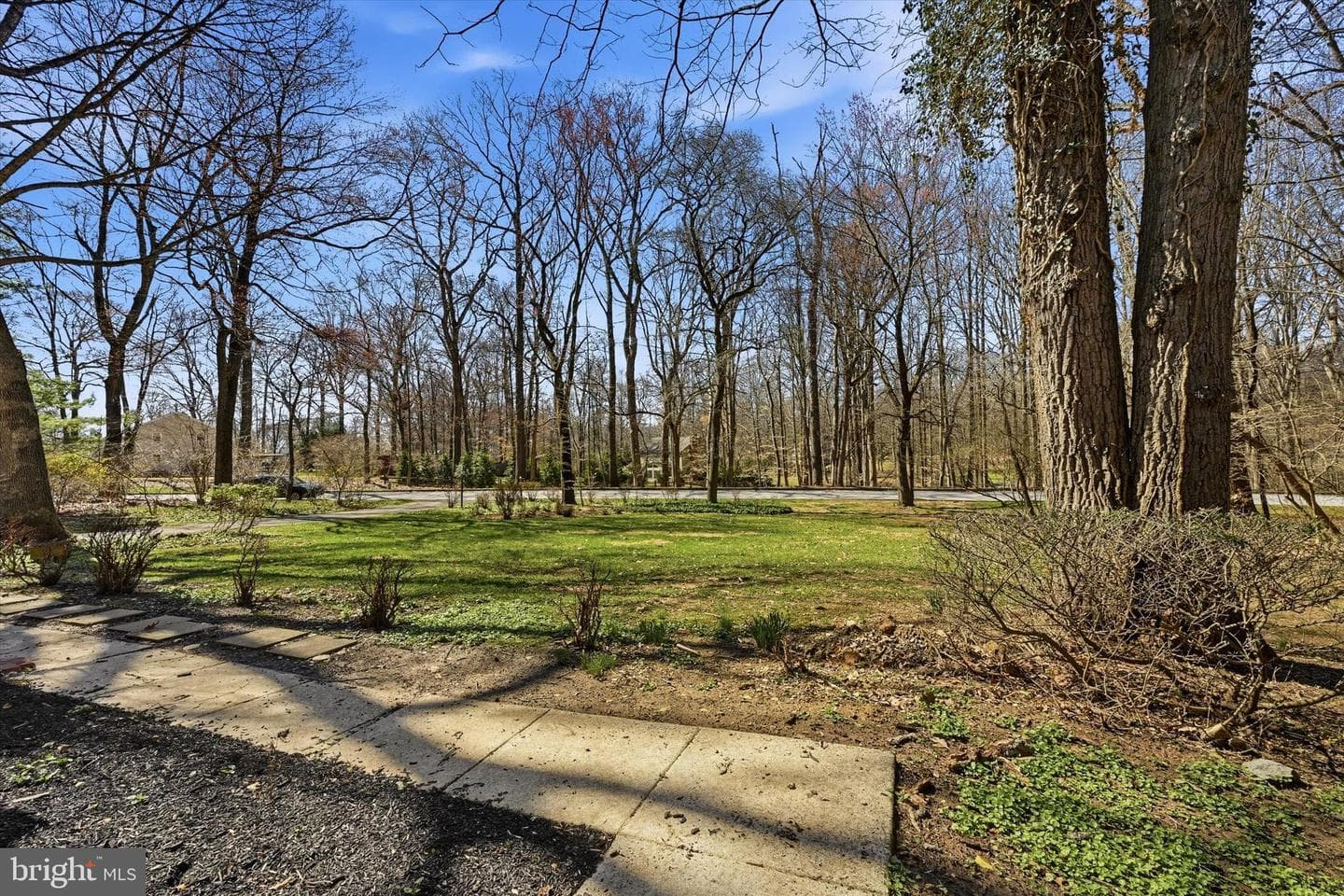 521 Susan Drive photo 28