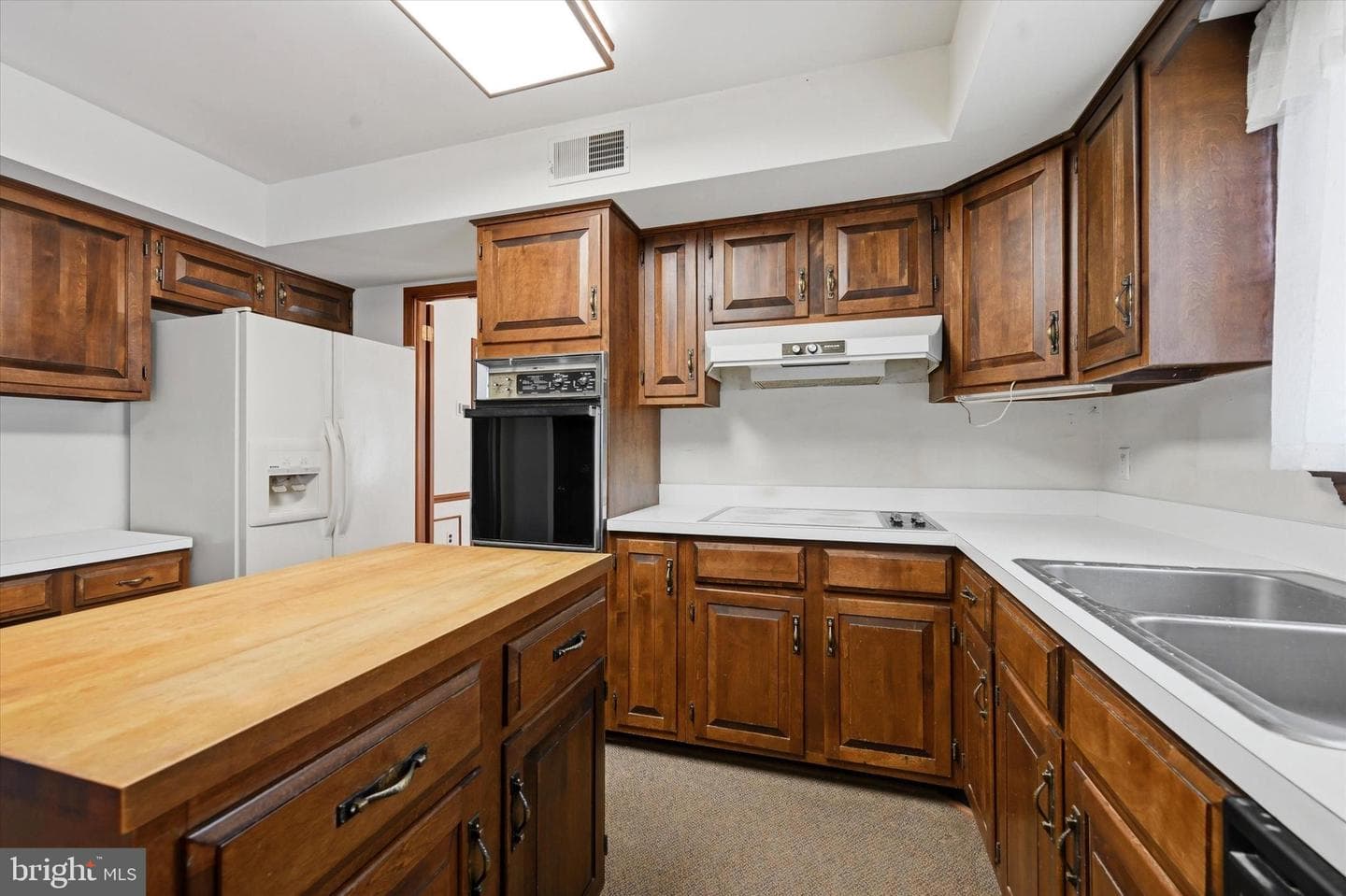 521 Susan Drive photo 7