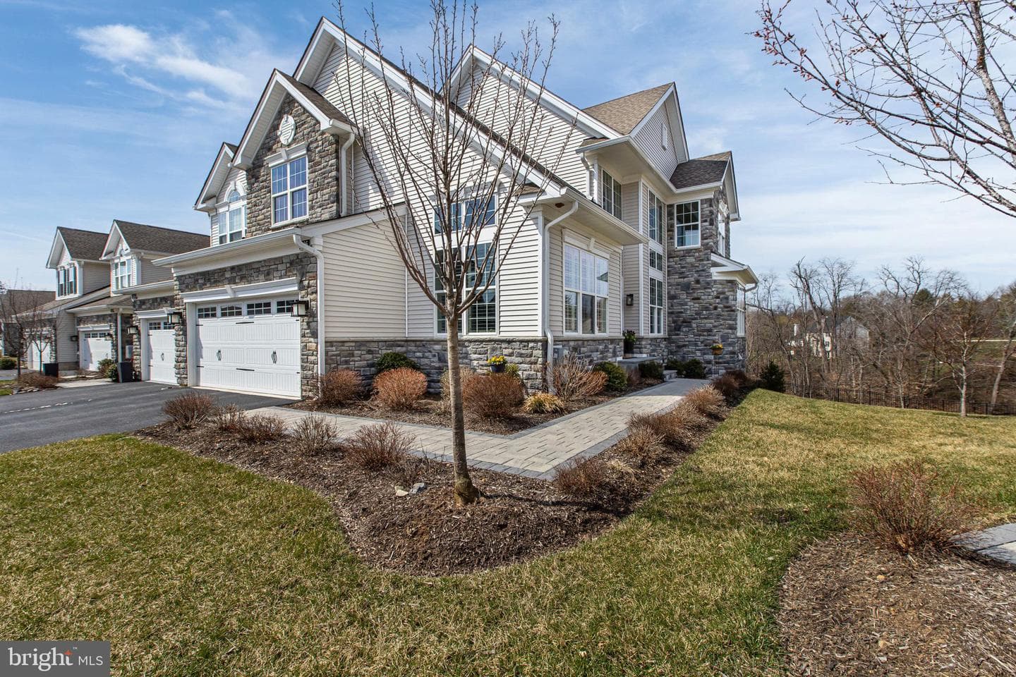 206 Reid Way photo 4