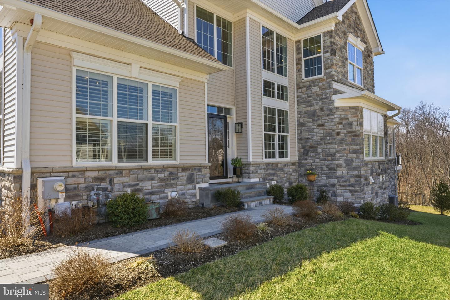 206 Reid Way photo 5