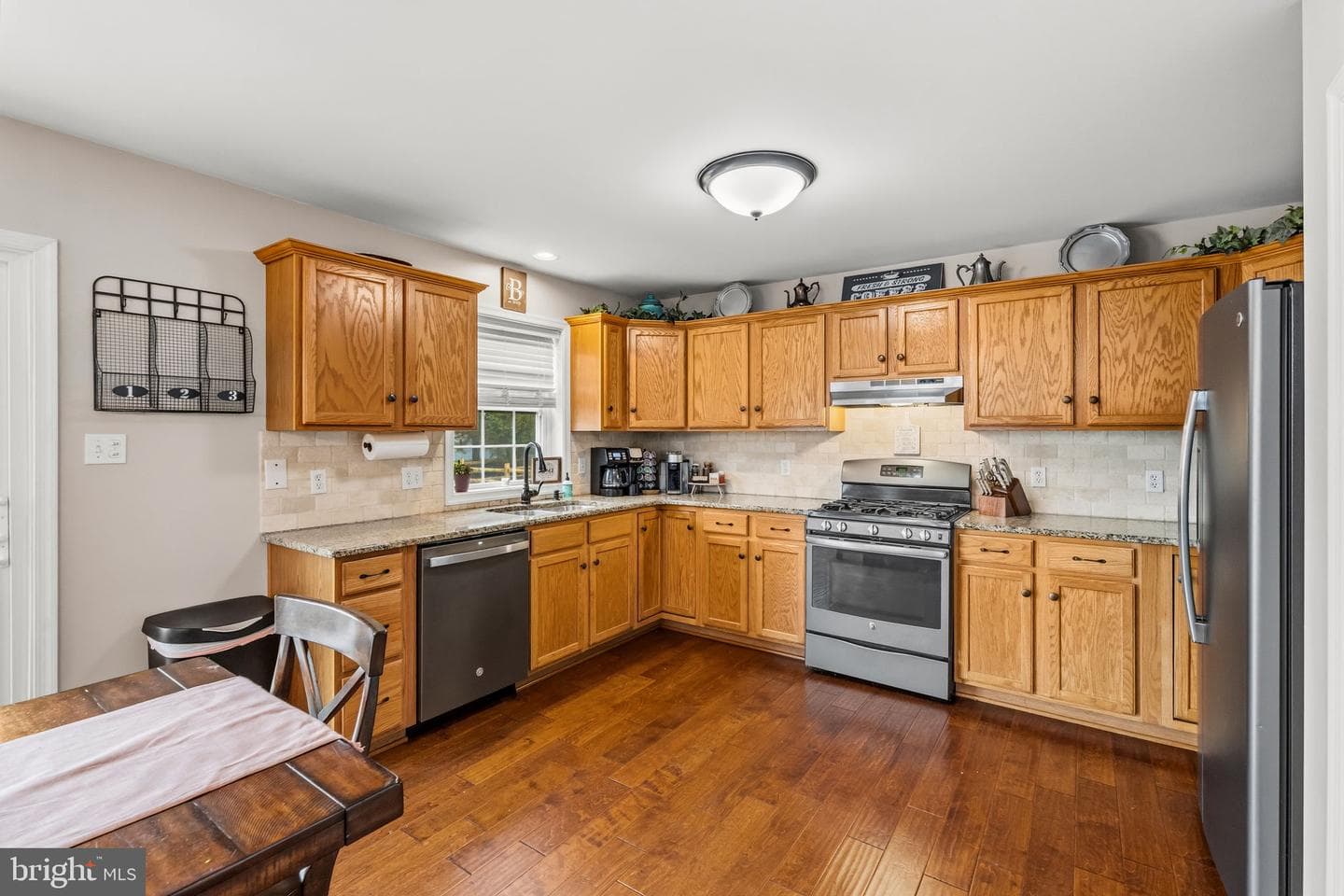370 Redbud Drive photo 18