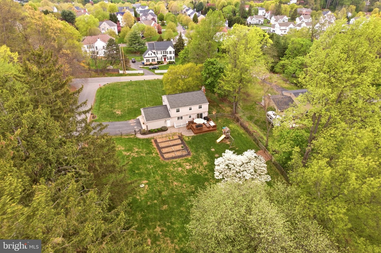 932 Tyson Drive photo 45