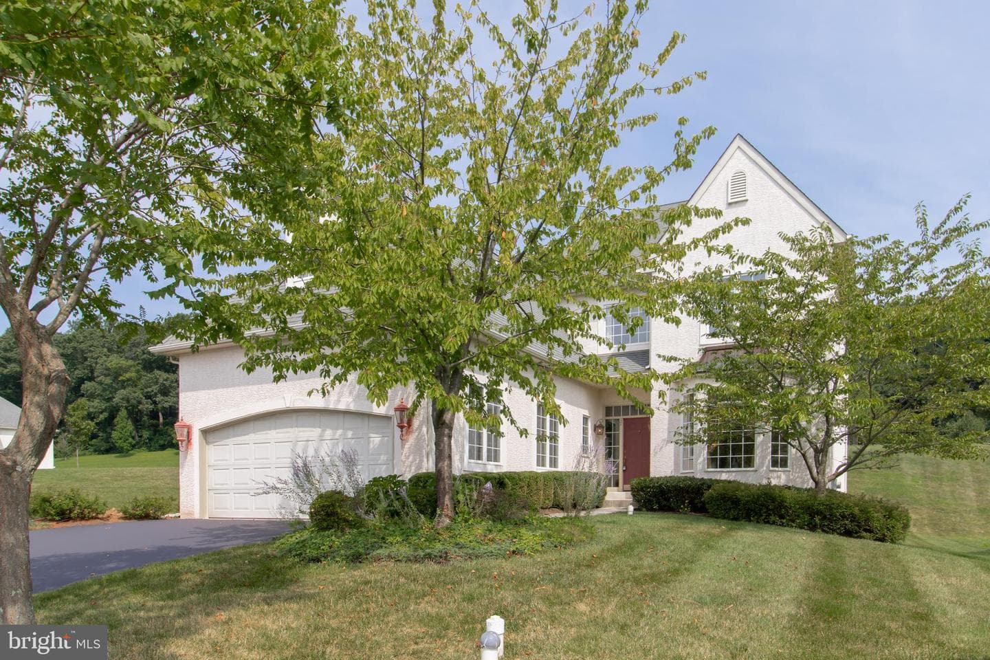 17 Landon Way